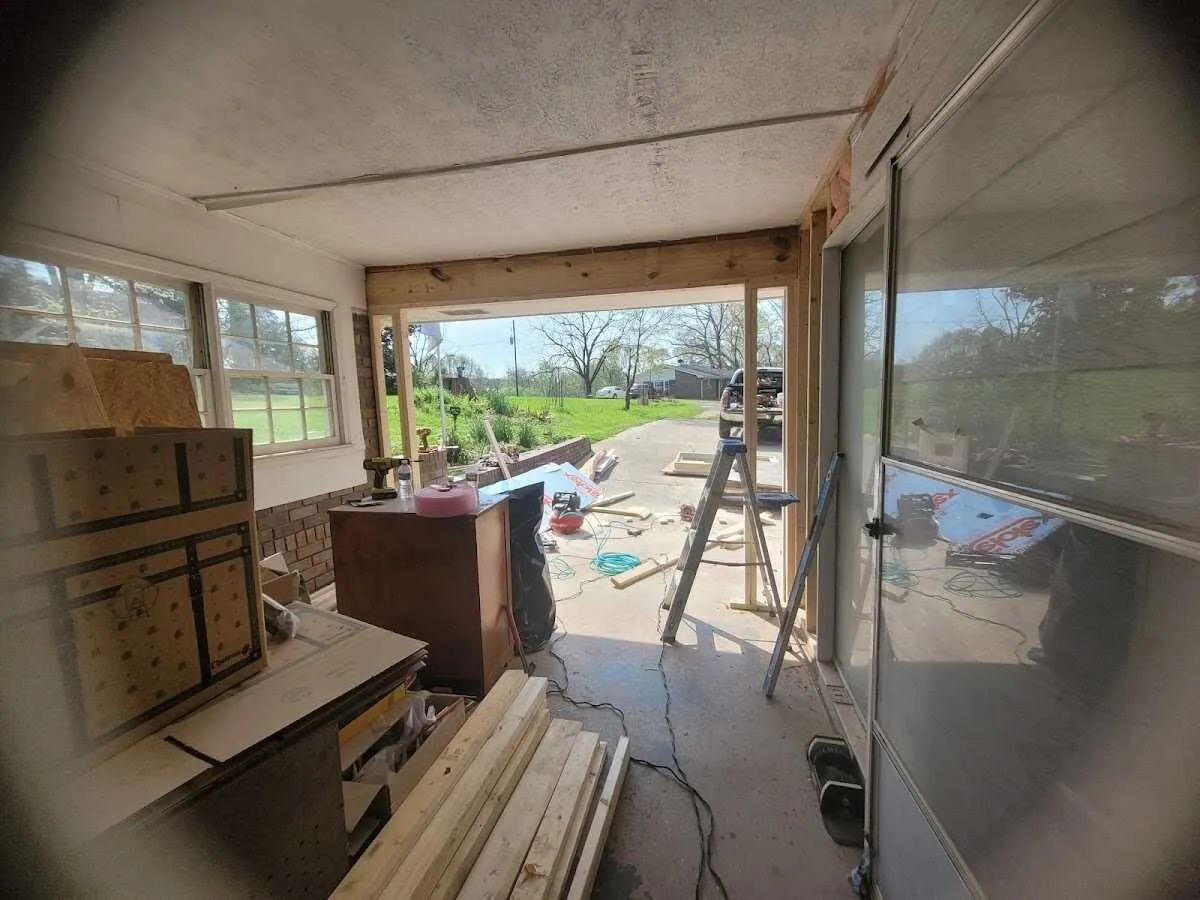 Air movers and dehumidifier for Drying & Dehumidification in Deerfield Beach